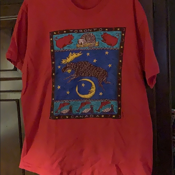 Fruit of the Loom Tops - Toronto Canada shirt